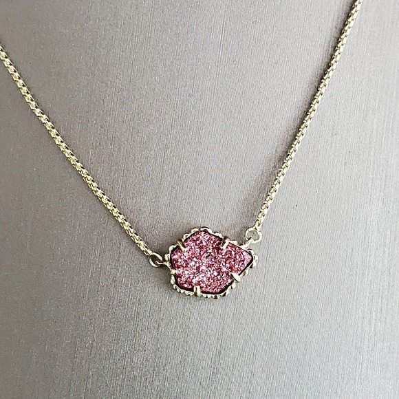 Kendra Scott Tess Gold Plated Pendant Necklace Berry Pink Drusy Sparkle Jewelry - Picture 8 of 8